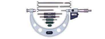 SET MICROMETRO DIGITAL P/EXTERIORES PUNTAS INTERCAMBIABLES 150.00 - 300.00MM / 6 - 12"